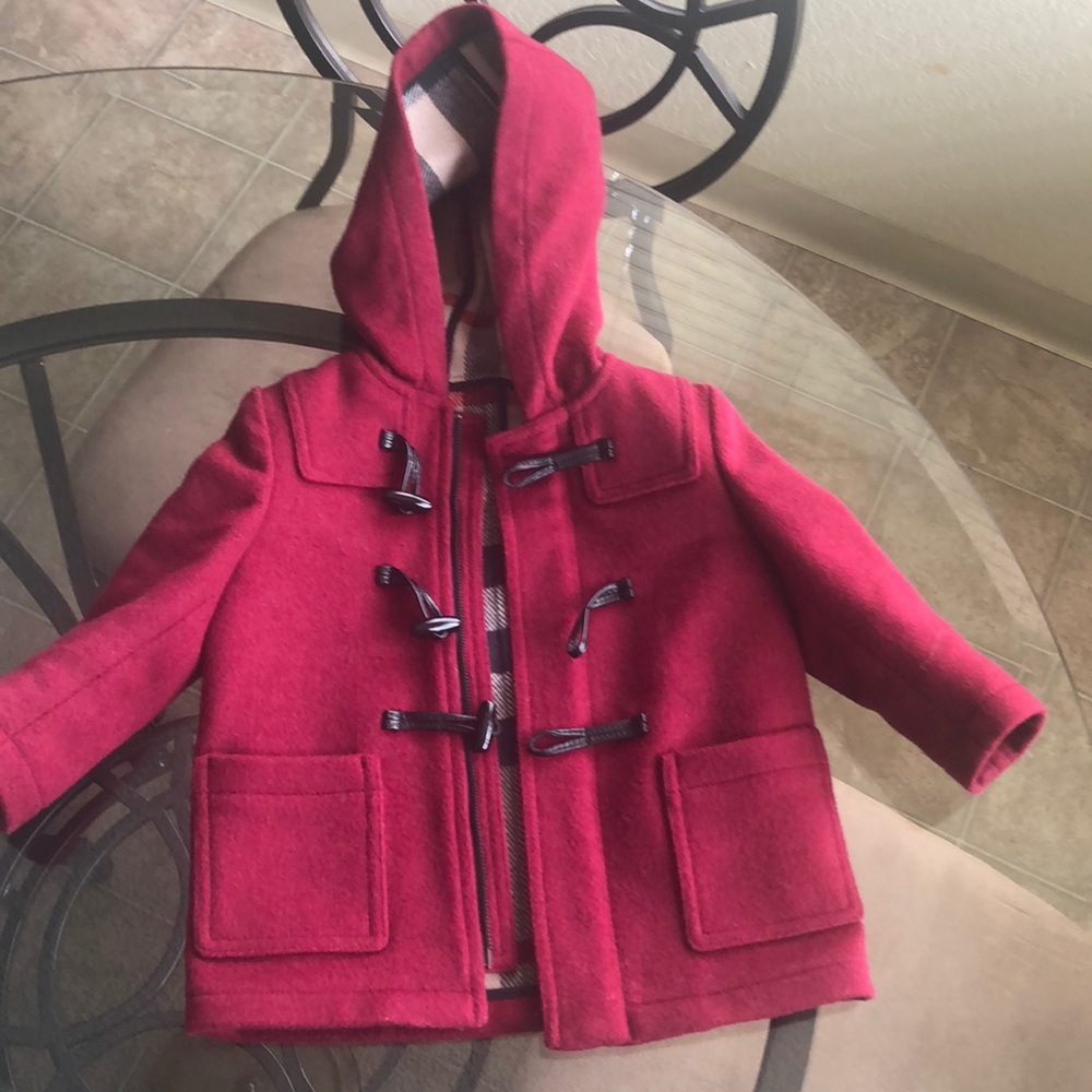 Authentic Burberry , cosy hooded duffle coat !!